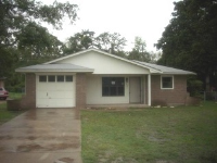 4521 Woodbend Dr, Bryan, TX 77803 