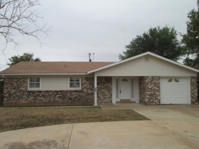 1708 E Auburn St, Lubbock, TX 79403 