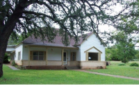 1209 Wright St, Llano, TX 78643 