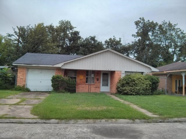 140 W Whitney St, Houston, TX 77022 