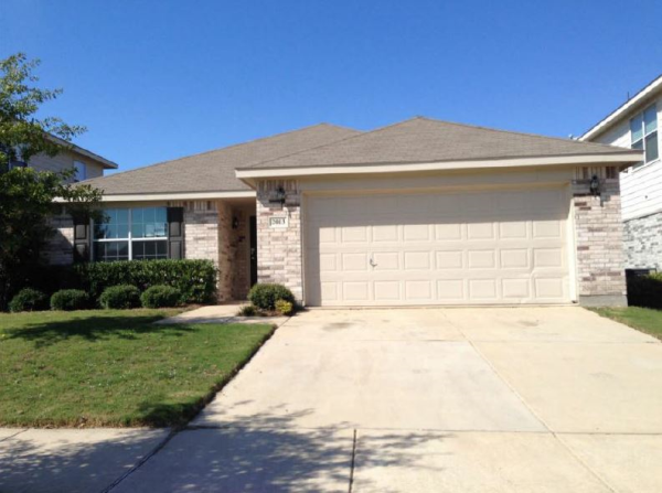 2013 Kings Forest Dr, Heartland, TX 75126 
