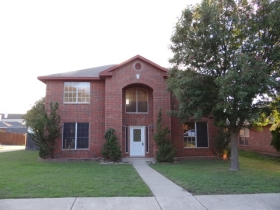 708 Deloach Dr, Cedar Hill, TX 75104 