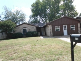 2702 Shawn Dr, Denison, TX 75020 