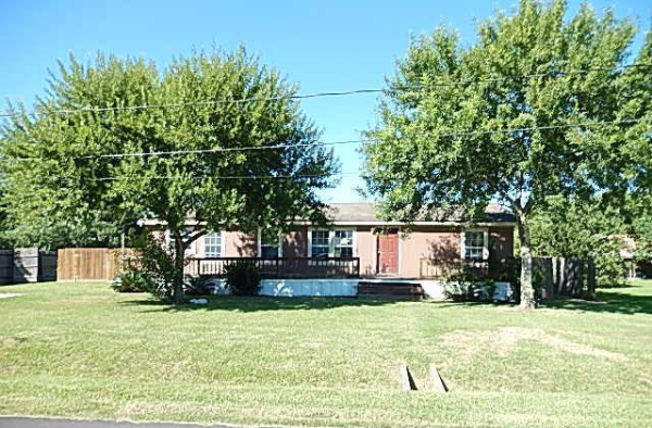 11137 Fieldcrest Dr, La Porte, TX 77571 