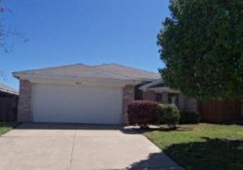 10225 Tustin Ter, Fort Worth, TX 76108 
