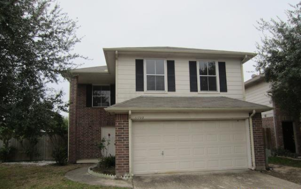 11703 Sunny Stream Dr, Tomball, TX 77375 