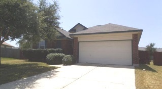 117 Lago Grande Dr, Kyle, TX 78640 