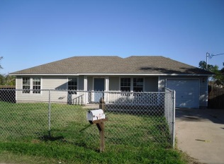 717 Military Dr, Corpus Christi, TX 78418 