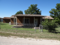149 Live Oak Ln, Lake Hills, TX 78063 