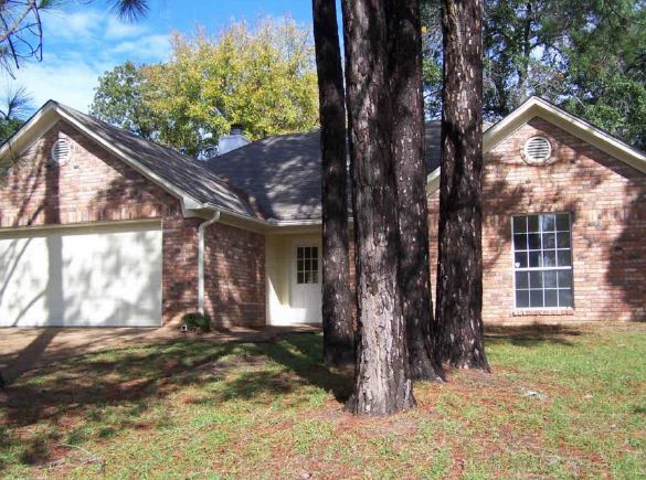 5605 Calais Dr, Tyler, TX 75704 