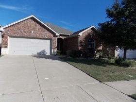 629 Nemitz St, Crowley, TX 76036 