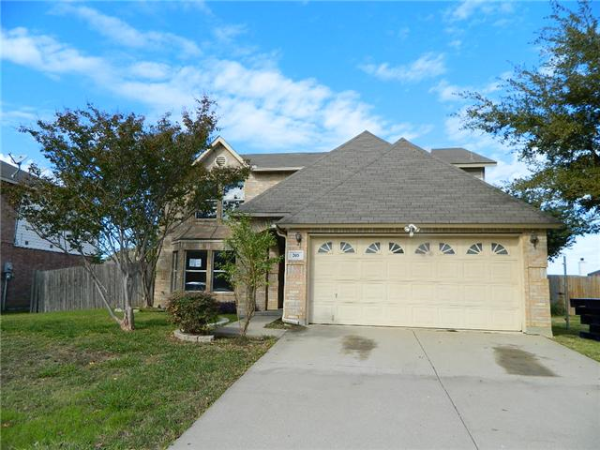 205 Kissimmee Dr, Arlington, TX 76002 