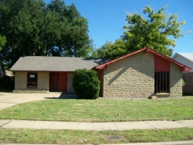 1609 Squire Court, Grand Prairie, TX 75051 