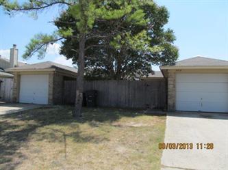 6612 6614 S Creek Dr, Fort Worth, TX 76133 