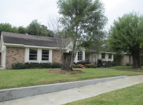 12043 Stroud Dr, Houston, TX 77072 