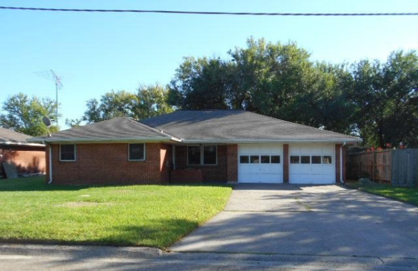 126 E 5th St, Deer Park, TX 77536 