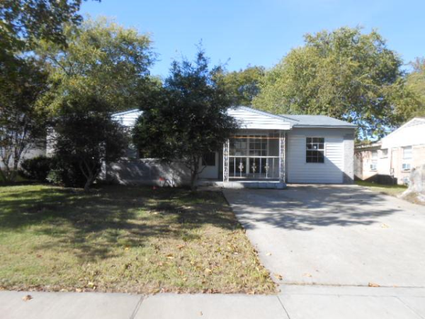 4425 Motley Dr, Mesquite, TX 75150 