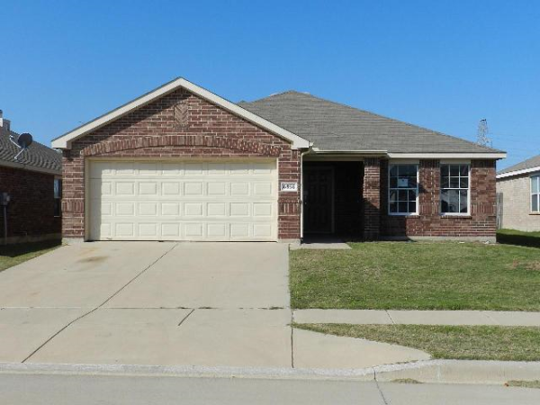 6356 Stone Lake Court, Fort Worth, TX 76179 