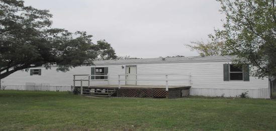 237 Briar Oaks Drive, Azle, TX 76020 