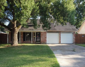 1801 Aspen Ln, Seabrook, TX 77586 