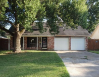 1801 Aspen Ln, Seabrook, TX 77586 