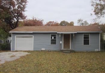 3935 Mercury St, Haltom City, TX 76111 