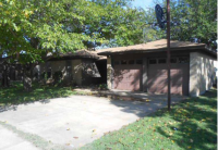 300 Matthew Dr, Crowley, TX 76036 