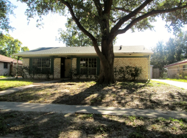 10614 Sagedowne Ln, Houston, TX 77089 