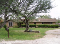 750 W Wildwood Dr, Corpus Cristi, TX 78410 