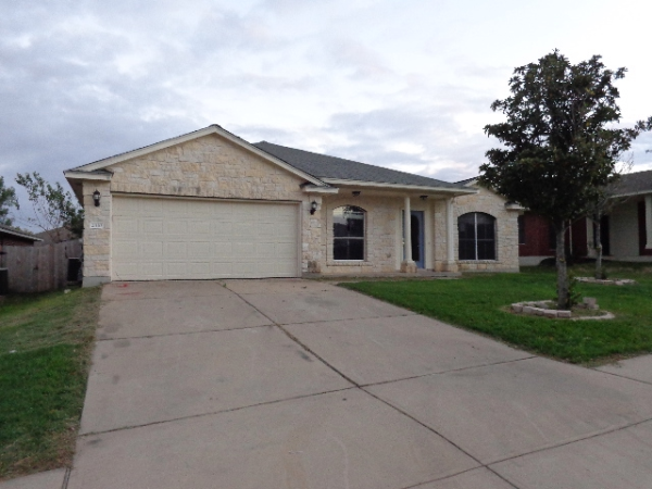 2410 Hallie Ln, Round Rock, TX 78664 