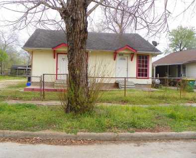 1210 Cherry Street, Baytown, TX 77520 