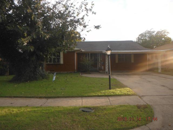 8352 Waterwood Ln, Dallas, TX 75217 