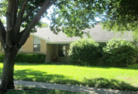 9950 Larchbrook Dr, Dallas, TX 75238 
