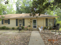 118 Brierwood, Palestine, TX 75801 