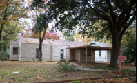 813 Macarthur Ave, Wake Village, TX 75501 