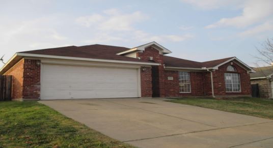8528 Garden Springs Dr, Fort Worth, TX 76123 