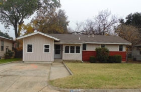 316 Anderson Dr, Hurst, TX 76053 