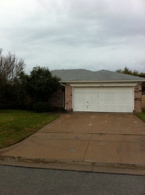 6306 Rock Springs Dr, Arlington, TX 76001 