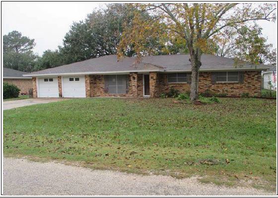 309 Live Oak, Van Vleck, TX 77482 