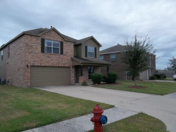 3135 Lodgemist Ln, Dickinson, TX 77539 