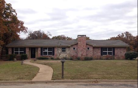 220 Shadowoak Dr, Burleson, TX 76028 