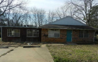 307 W Groves St, Big Sandy, TX 75755 