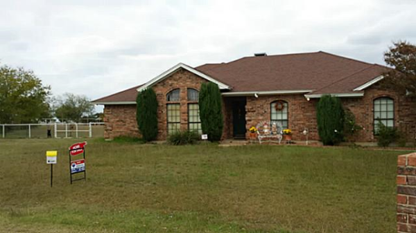 701 J Marie Court, Crowley, TX 76036 