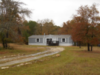 53 Brumley Rd, Huntsville, TX 77320 