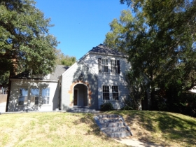 102 Red Oak St, Henderson, TX 75654 