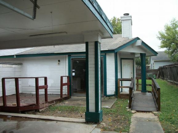 9622 Simplicity Dr, San Antonio, TX 78245 