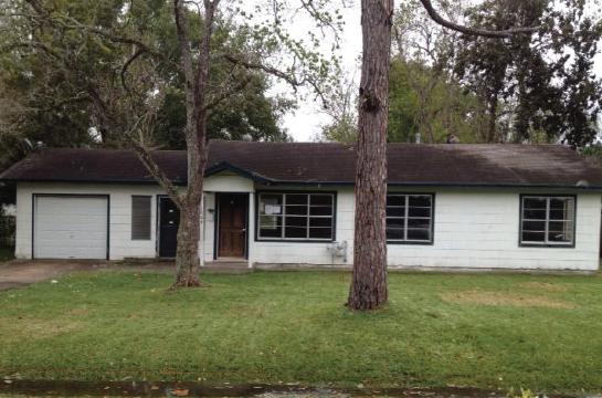 1004 Alice Street, Sweeny, TX 77480 