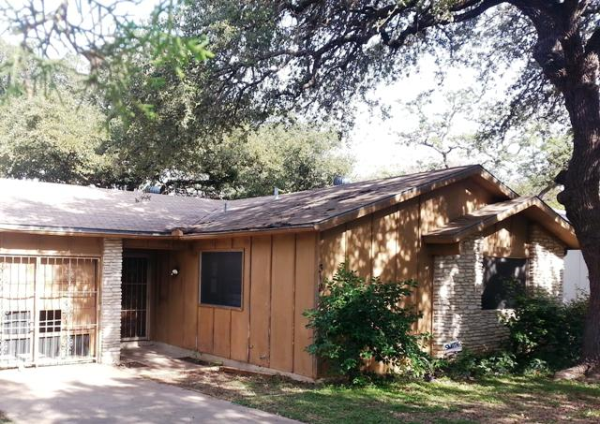 312 Blueberry Hill, Austin, TX 78745 