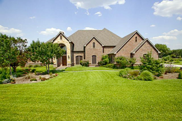336 Silver Canyon Drive, Fort Worth, TX 76108 