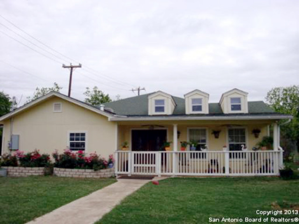 9492 Espada Rd, San Antonio, TX 78214 